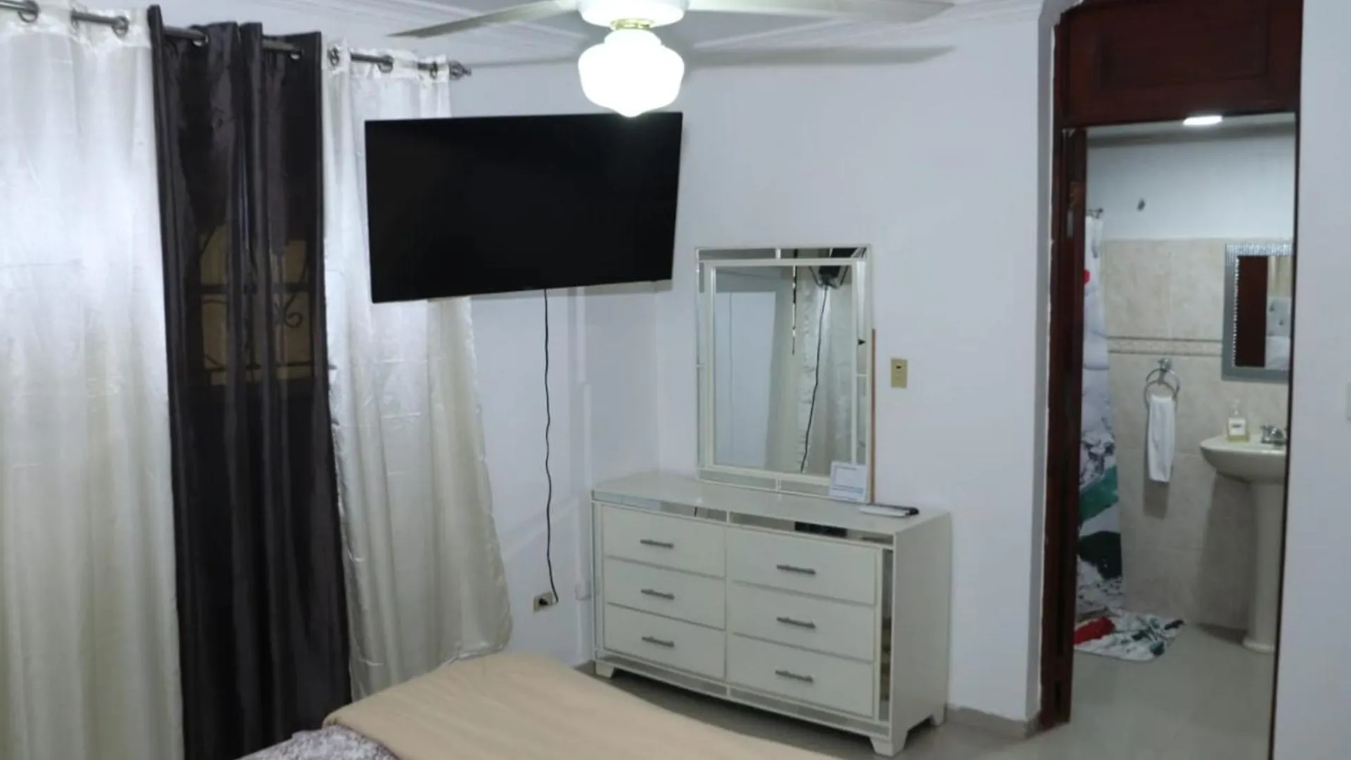 Three-Bedroom Apartment 3 Santo Domingo 0*,  Dominicaanse Republiek